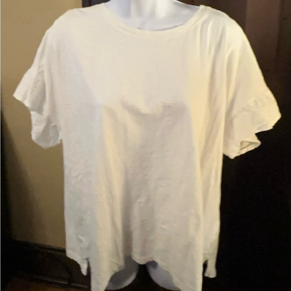Old Navy white Short Sleeve Tee